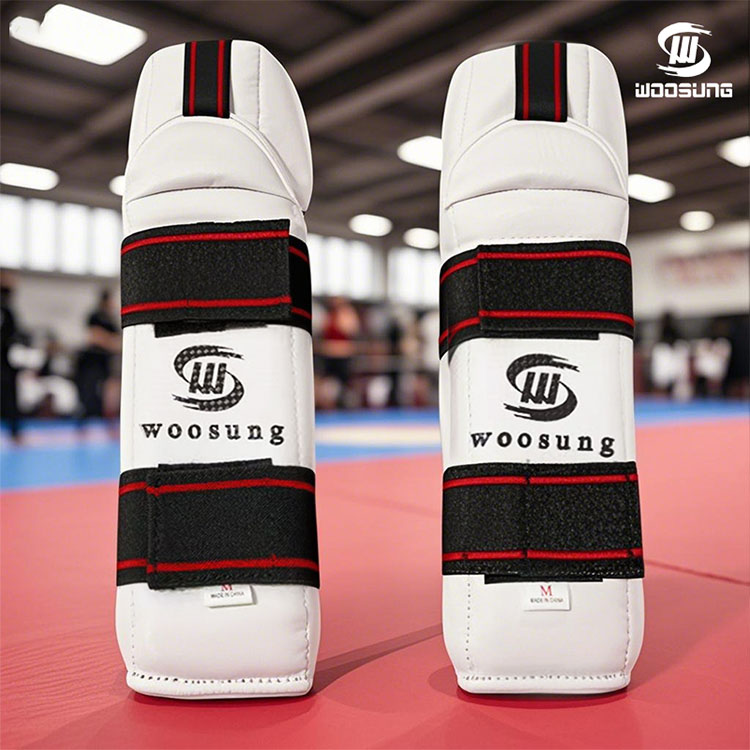 Taekwondo Arm Guard mit Ellbogen